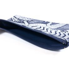 Clutch 'Kunga (Crocodile)' - Jacinta Lamilami